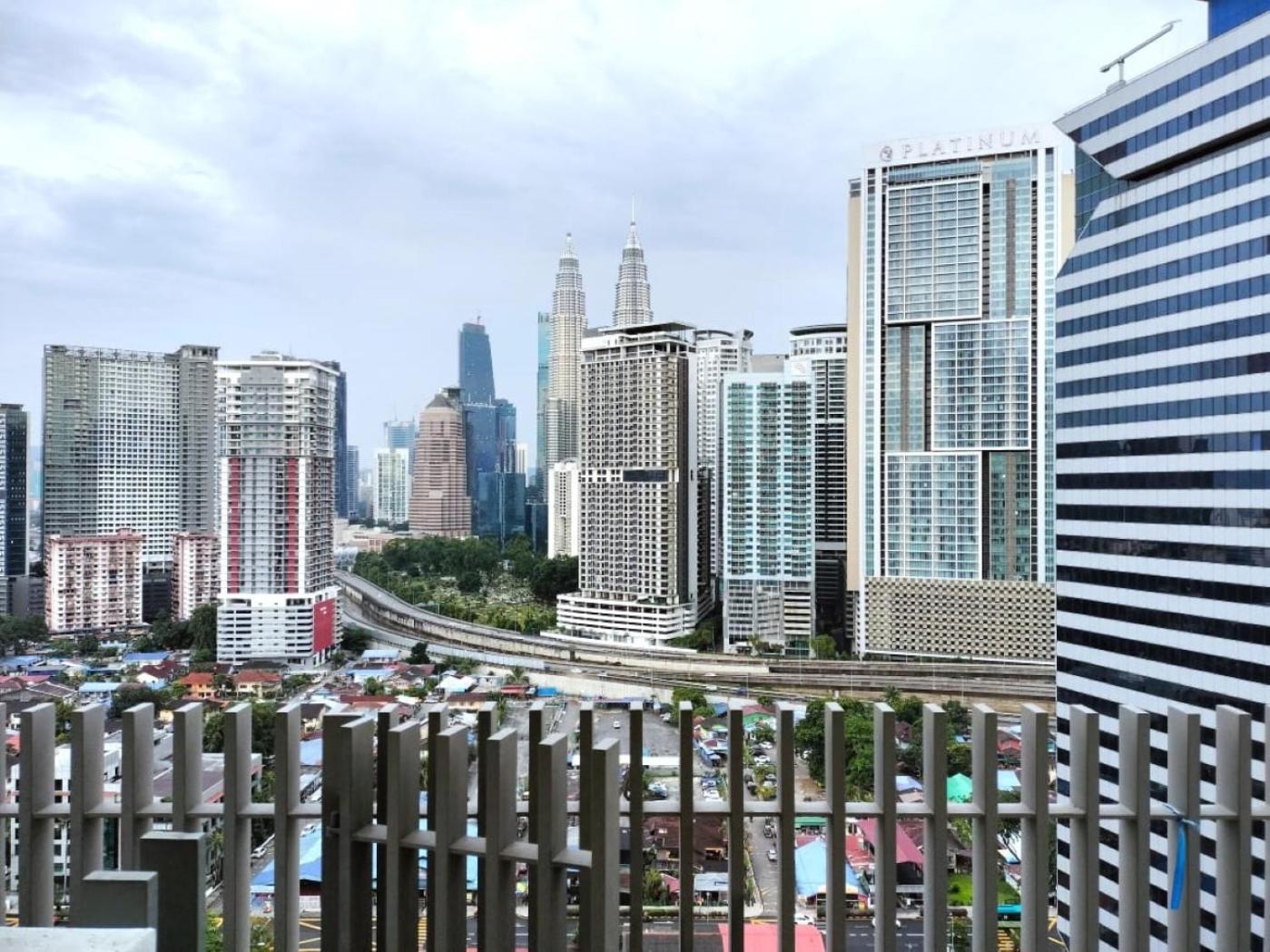 The Luxe Suites Klcc By Cozy Stay Kuala Lumpur Dış mekan fotoğraf